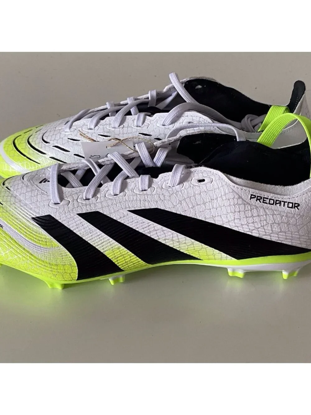 Adidas Predator League FT FG/MG Soccer Cleats JI1111 White Yellow Men’s Sz 8‎